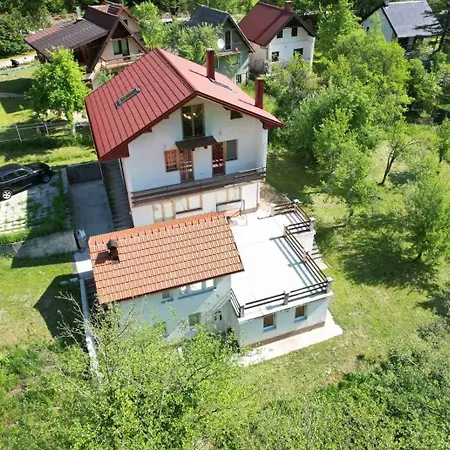 Pensionat Jezerski *